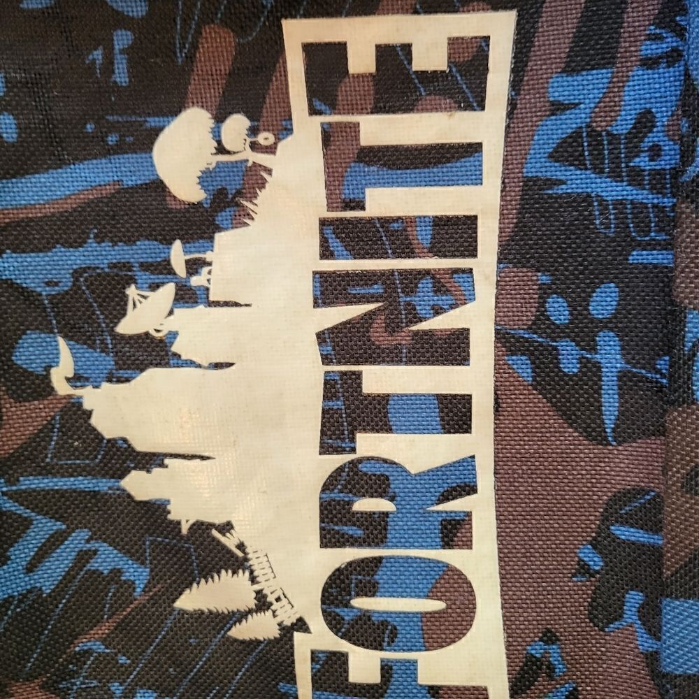 ‎Fortnite Backback - Picture 8 of 11